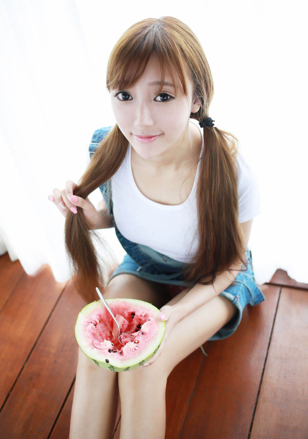 母爱伴我成长作文